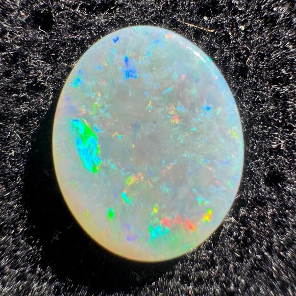 Australian Opal Cabochon - 0.96 carats #163 in Display Box - Picture 1 of 9
